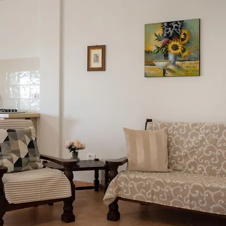 Le Debbiare-2 By Interhome Riparbella